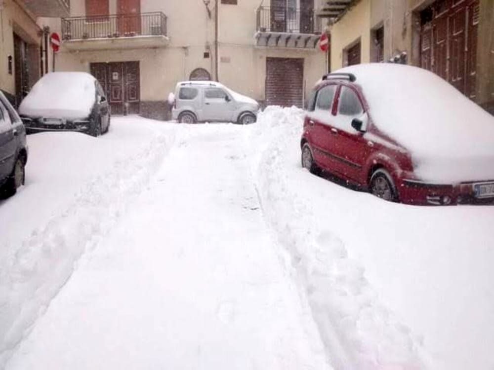 Come proteggere l’auto dal freddo: alcuni consigli utili